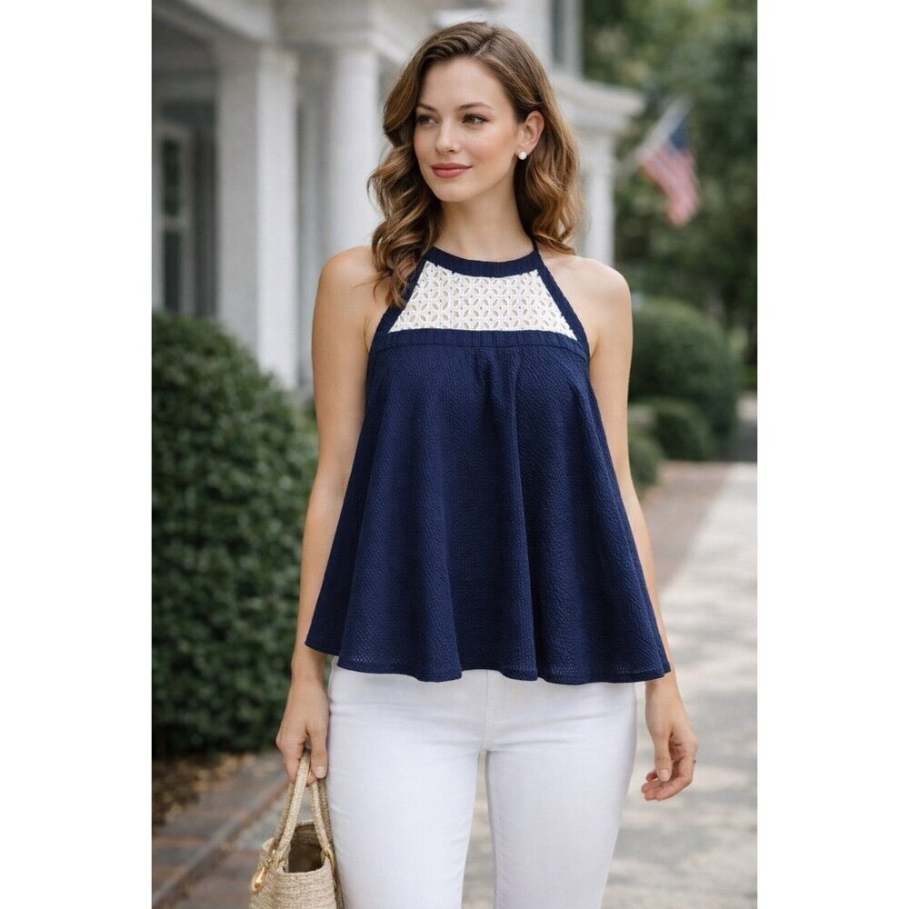 Lauren James Womens Cassidy Swing Top Sz Small Navy Blue Seersucker White Eyelet